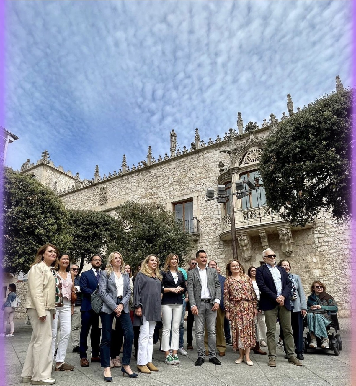 Experiencia para gobernar. Independencia para decidir. - Una formación política sin presiones, sin siglas ajenas, sin otro compromiso que el futuro de Burgos.